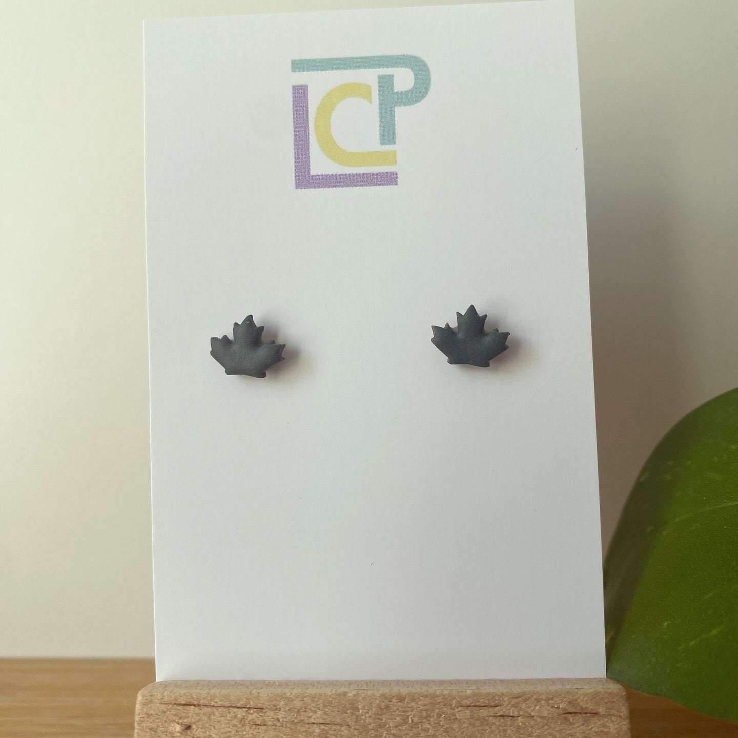 Mini Maple Leaf Studs