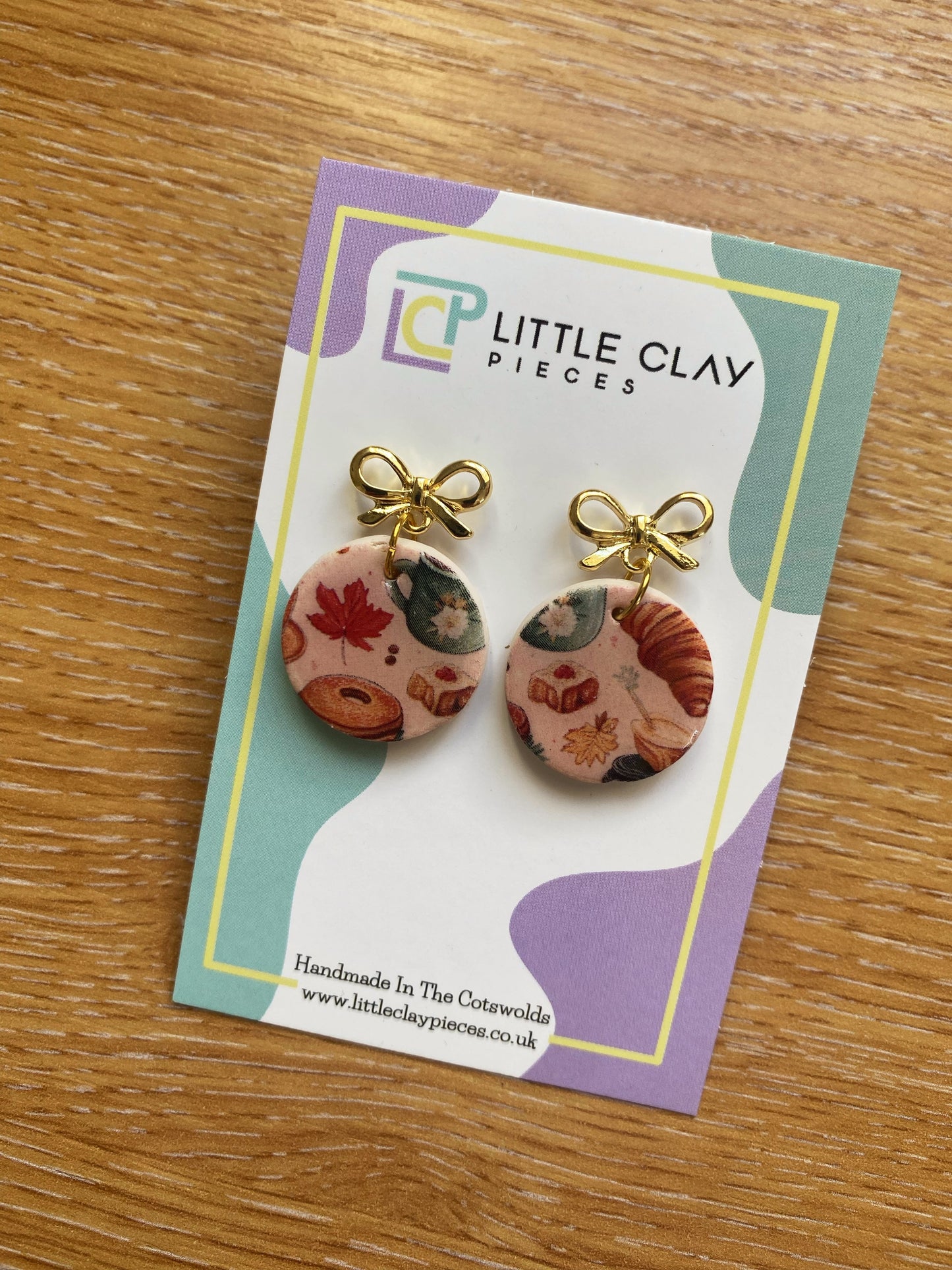 Statement Club Box
