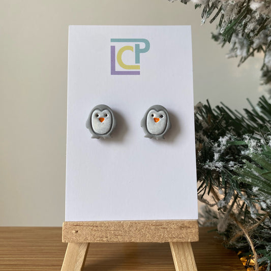 Snowy Penguin Studs