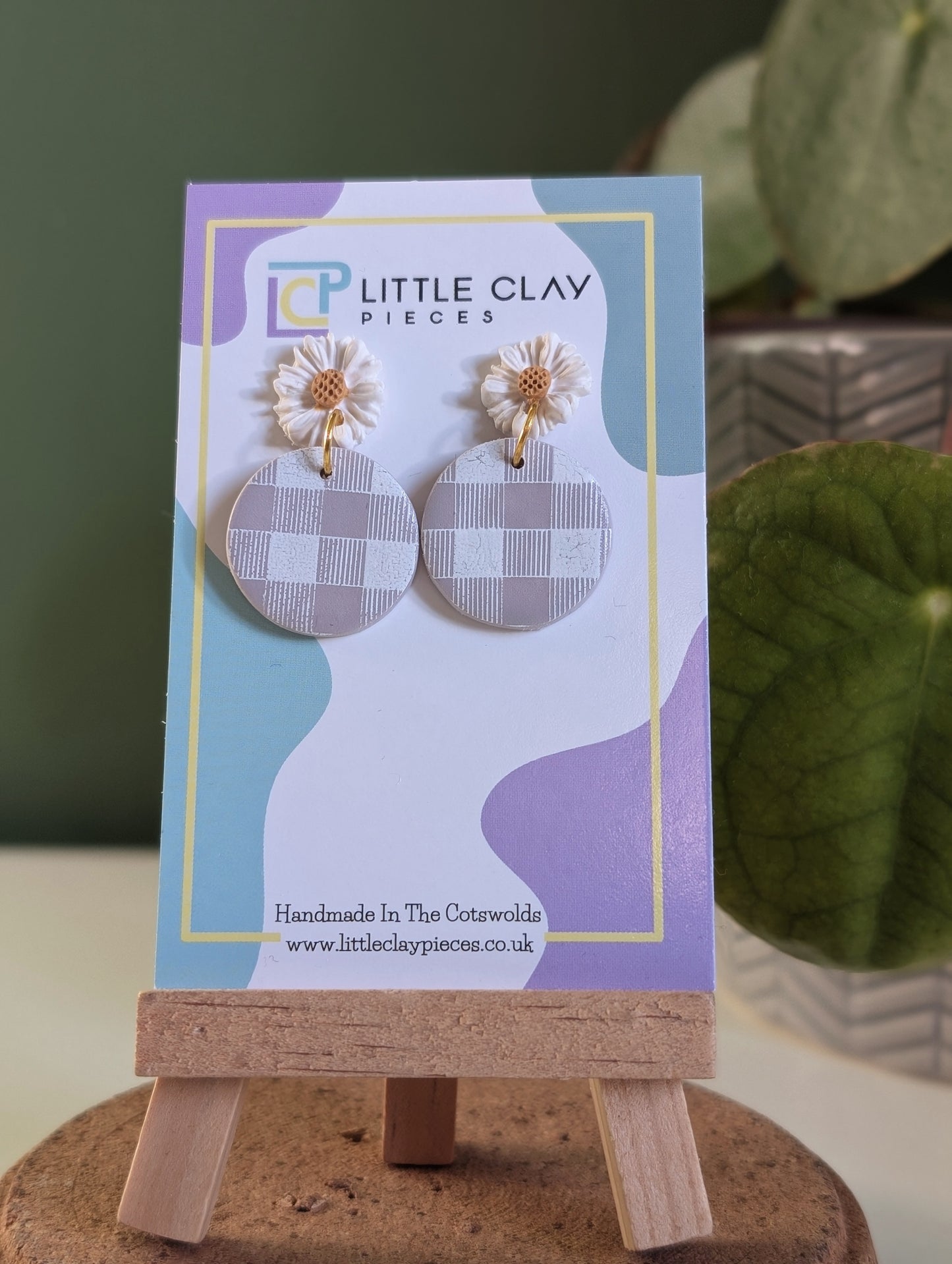 Gingham Daisy Earrings
